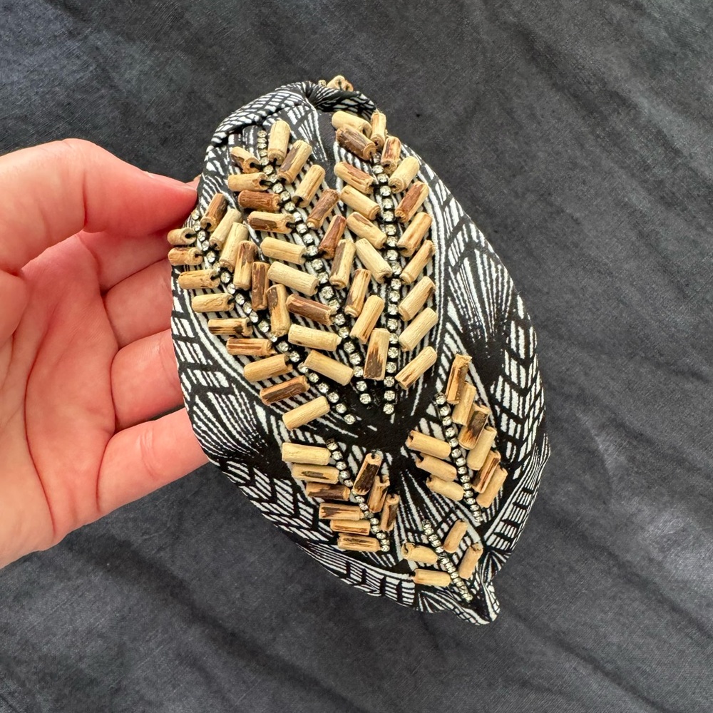 Namjosh Leaf Headband